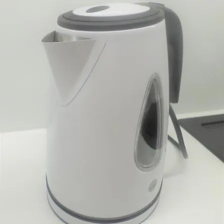 Compact High Quality Floor In Perfect Location